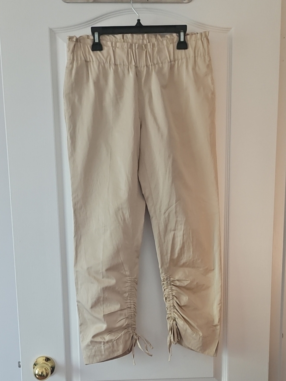 Moschino Silk Blend Cinched Hem Cropped Trousers